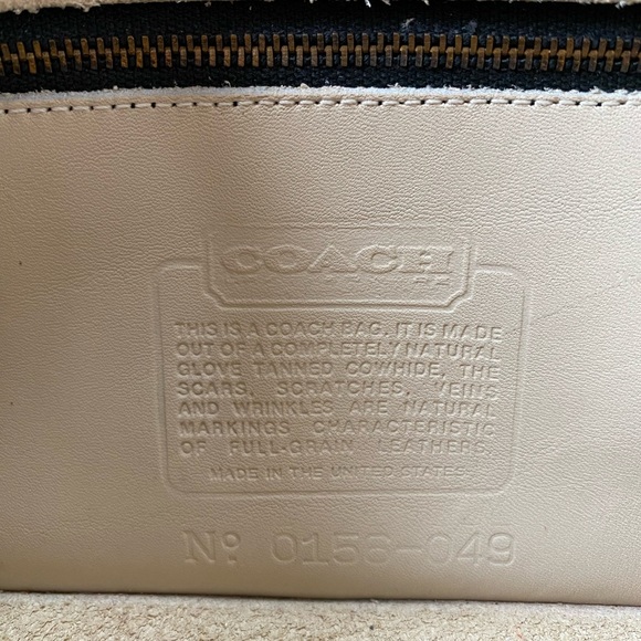 Vintage Coach Dinky Ivory Cream Bone Genuine Leather Crossbody Bag - Picture 2 of 16